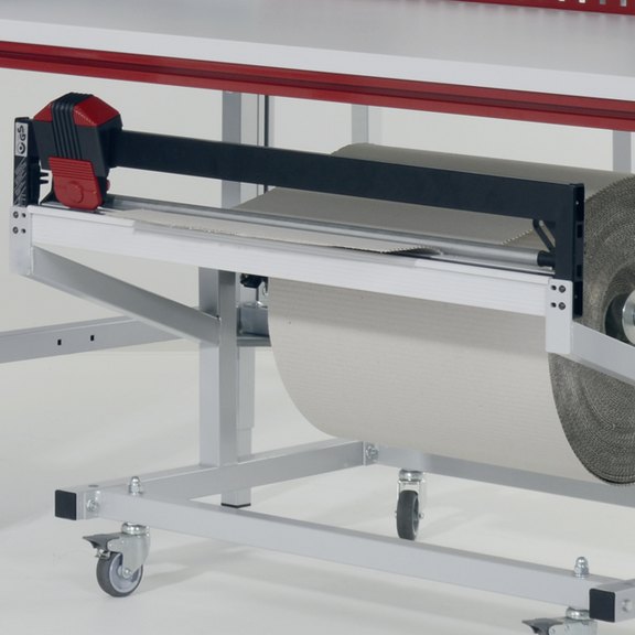 SYSTEM FLEX Packtische bietet eine flexible Anordnung des Zubehörs
