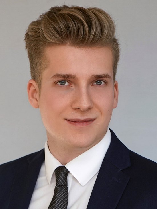 Alex Oliver Lang 
