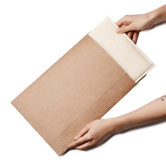 Versandtaschen aus Wolle und Altpapier - plastikfrei